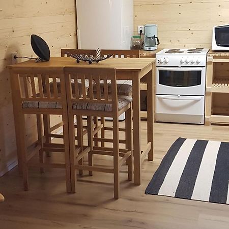 Apartmán Raselund Gard Vinninga Exteriér fotografie